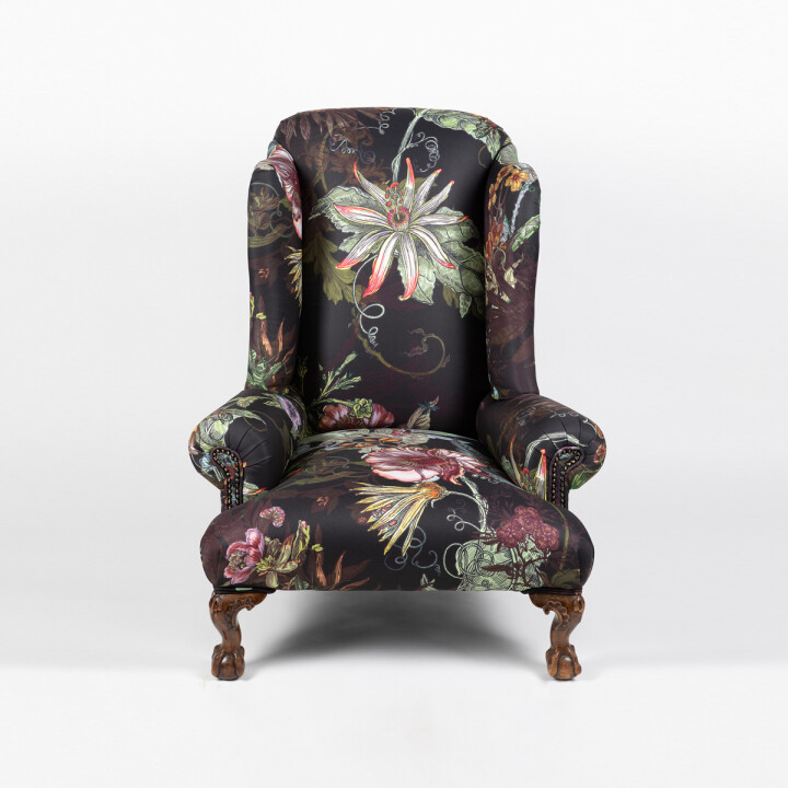 Opera Botanica Wingback