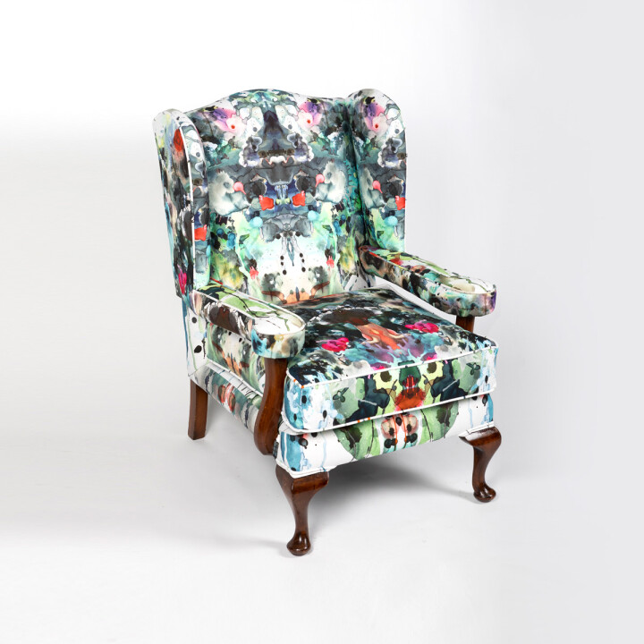 Kaleido Splatt Wingback
