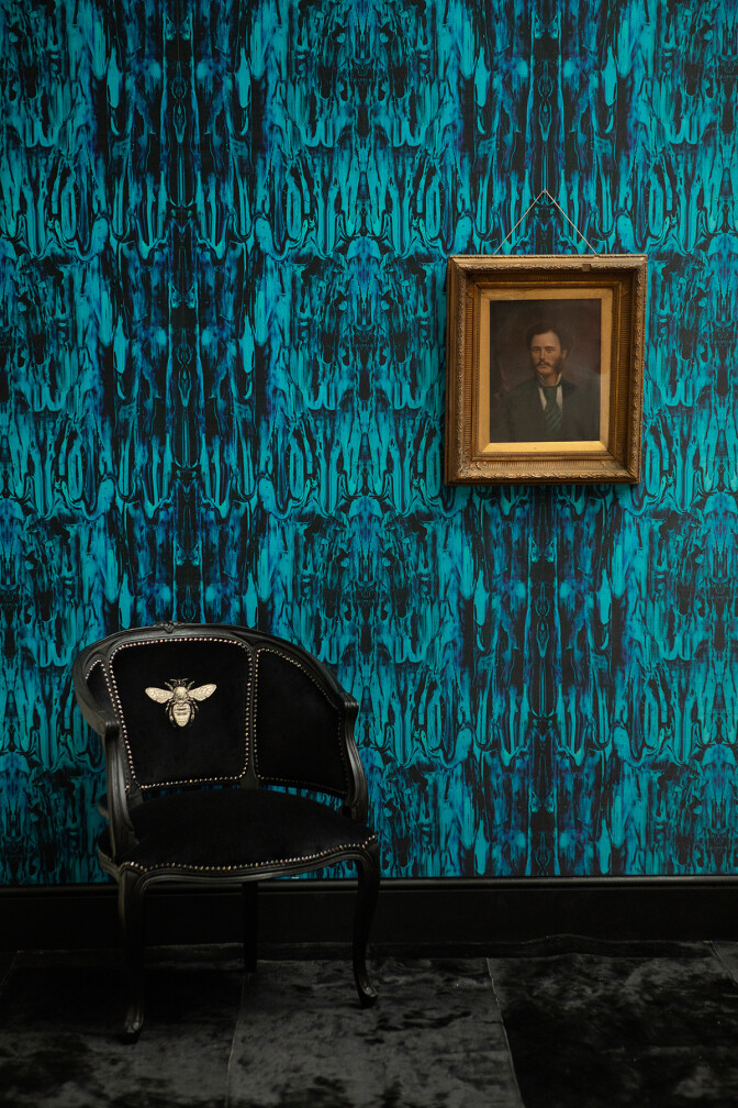 Gerhard Gum Foil Wallpaper / image 2