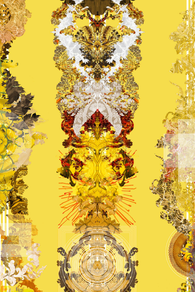 Totem Damask Wallpaper / image 1
