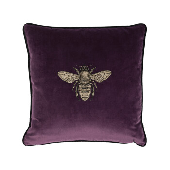 https://www.timorousbeasties.live//mediaLibrary/images/english/91066-small.jpeg?v=1