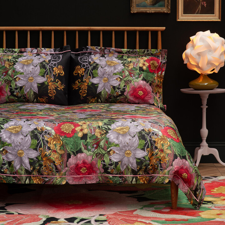 Berkeley Blooms Midnight Duvet Set